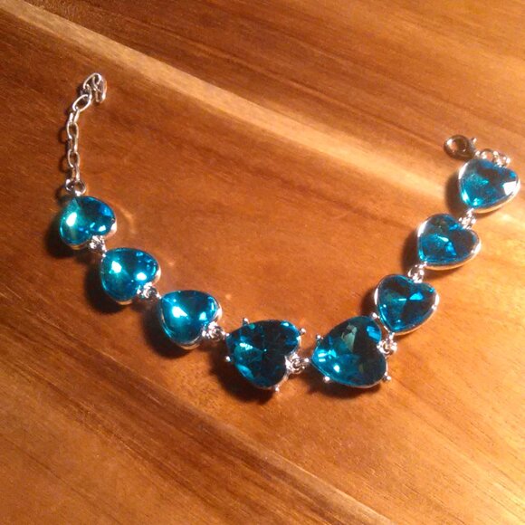 Blue Glass Silvertone Heart Bracelet - Picture 5 of 11